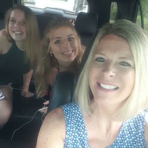 Meet your Posher, Kelli